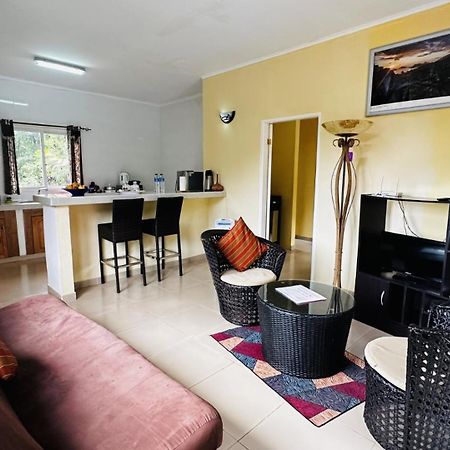 Alha Villa Baie Lazare  エクステリア 写真