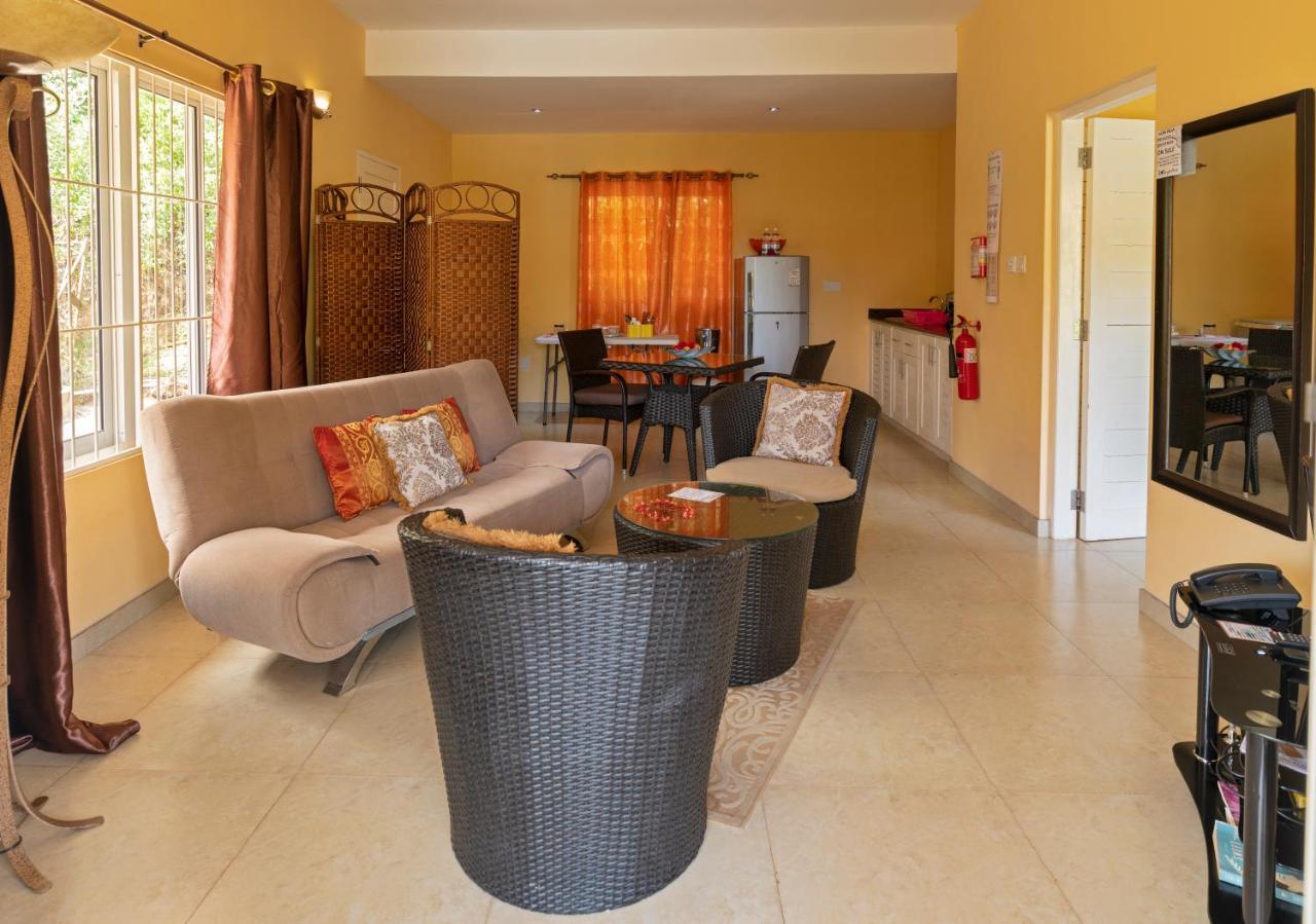 Alha Villa Baie Lazare  エクステリア 写真